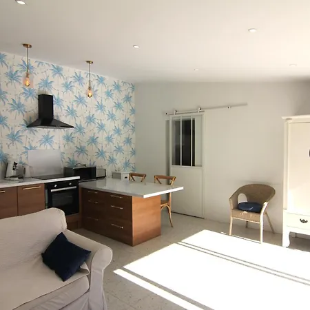 Holiday home Clos Emilie *